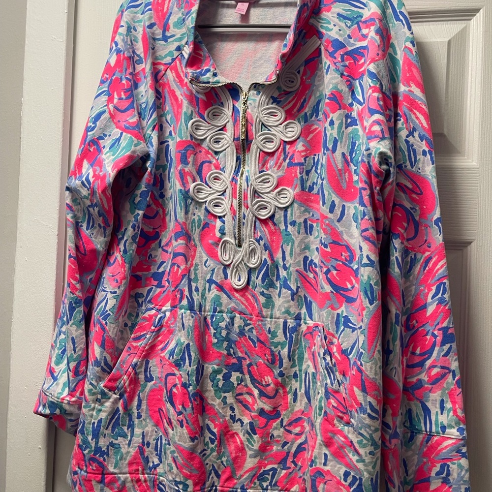 Great condition. Colors vibrant. No fading